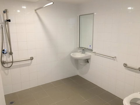 Ibis Budget - Gosford - Food Delivery Shop 23