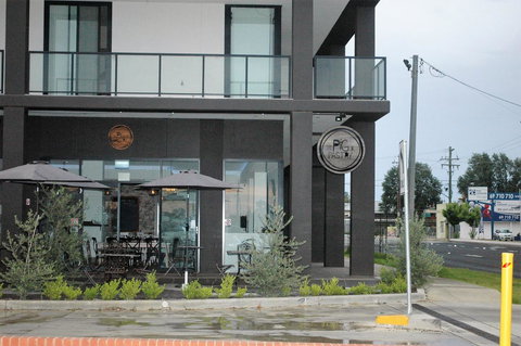 Brand New Executive Apartment - Food Delivery Shop 29