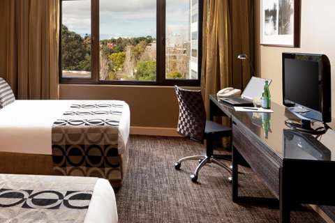 PARKROYAL Parramatta - Food Delivery Shop 27
