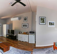 Pound Creek Gallery - Food Delivery Shop
