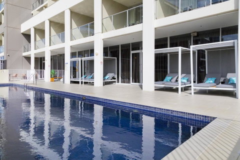 Sage Hotel Wollongong - Food Delivery Shop 36