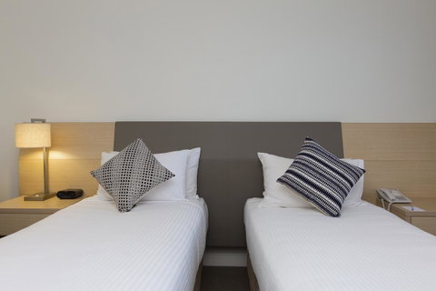 Sage Hotel Wollongong - Food Delivery Shop 2