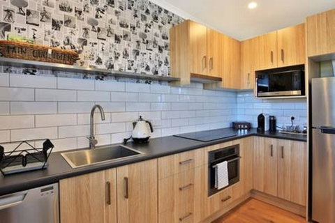 Jervis Bay Beach Shack I Pet Friendly - Food Delivery Shop 5