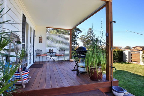 Jervis Bay Beach Shack I Pet Friendly - Food Delivery Shop 12