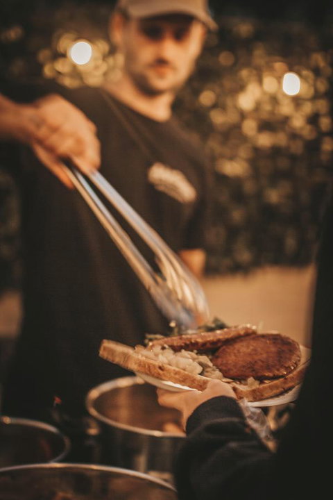 Ady's Place Backpackers, Sydney - Food Delivery Shop 16