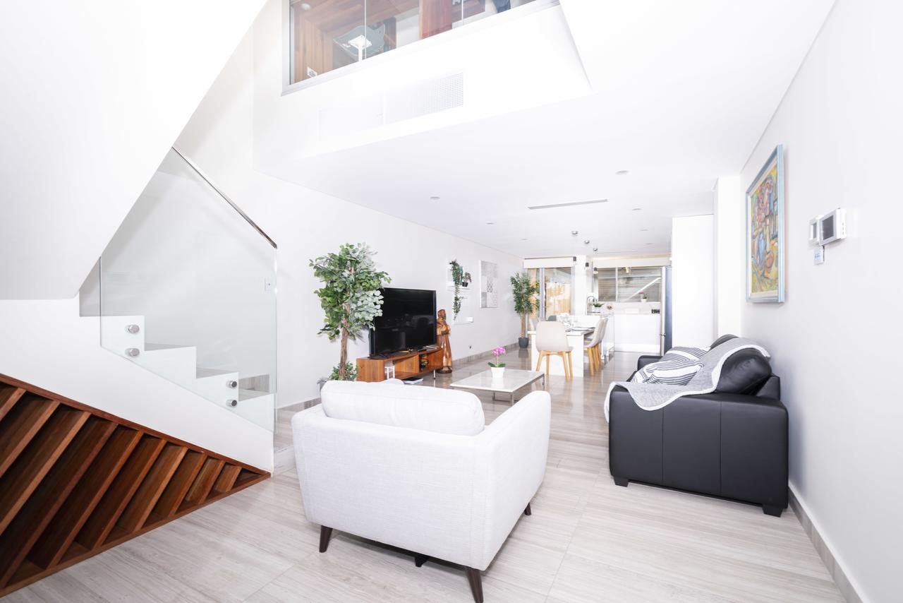 Darlington NSW Food Delivery Shop