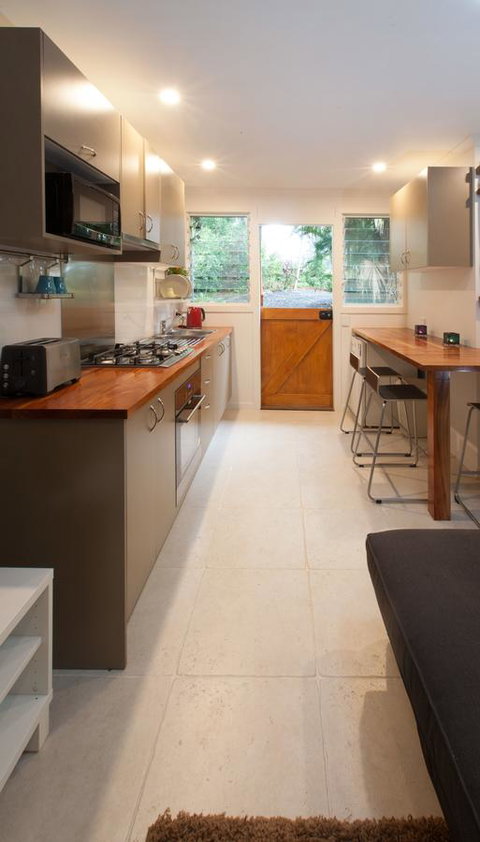 Sanctuary In The Pocket - Food Delivery Shop 12
