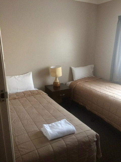 Grafton Central Motel - Food Delivery Shop 44