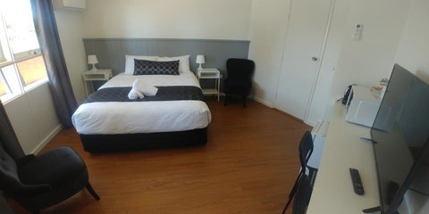 Bega Motel - Food Delivery Shop 16