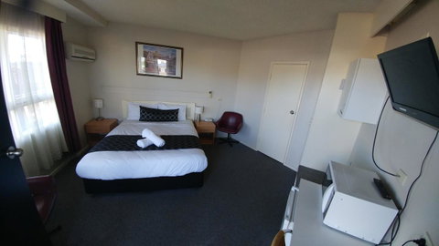 Bega Motel - Food Delivery Shop 17
