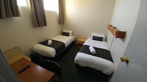 Bega Motel - Food Delivery Shop 15