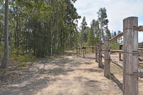 JE Guesthouse, Central To All The Hunter Valley Has To Offer - Food Delivery Shop 43