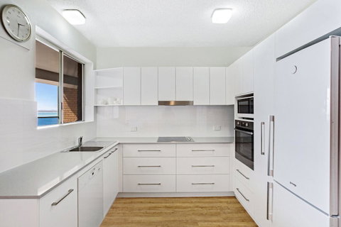 Victoria Parade, Kiah, Unit 10, 53 - Food Delivery Shop 5