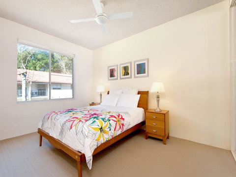 Victoria Parade, Kiah, Unit 10, 53 - Food Delivery Shop 9