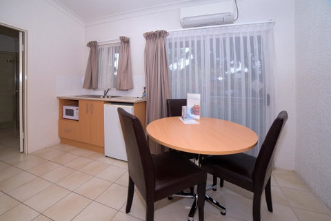 Boulevarde Motor Inn - Food Delivery Shop 8