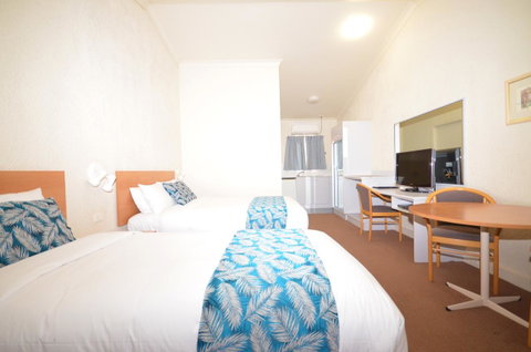 Boulevarde Motor Inn - Food Delivery Shop 6