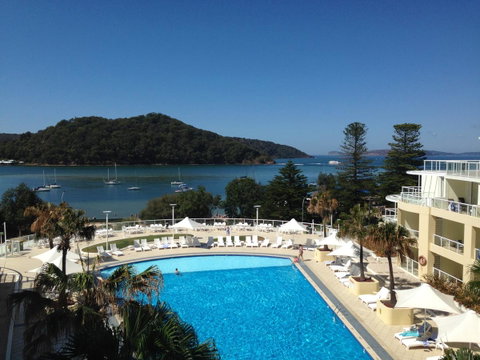 BASE Holidays - Ettalong Beach Premium Apartments - Food Delivery Shop 37
