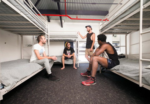 Railway Square YHA - Pet Food Australia 39