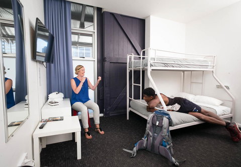 Railway Square YHA - Pet Food Australia 31