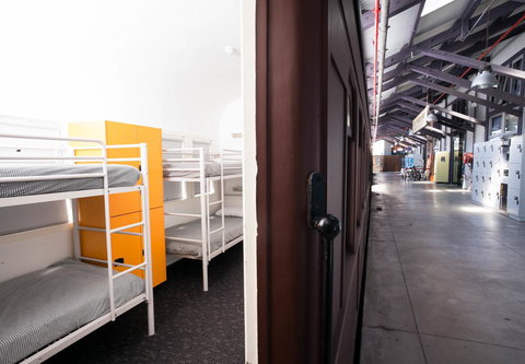Railway Square YHA - Pet Food Australia 34