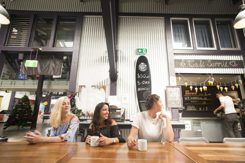 Railway Square YHA - Pet Food Australia 8