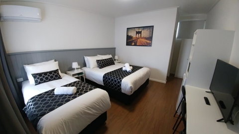 Eden Motel - Food Delivery Shop 4