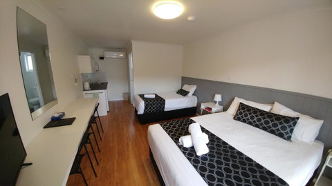 Eden Motel - Food Delivery Shop 6