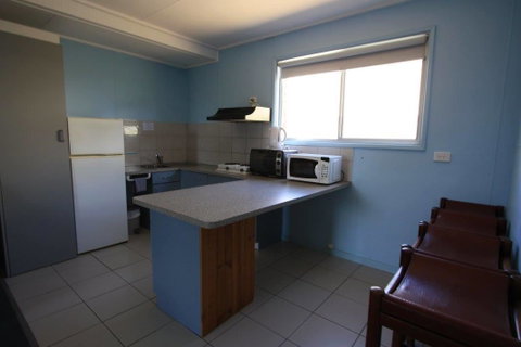 Eden Motel - Food Delivery Shop 14