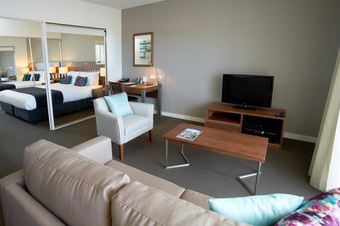 Quest Dubbo - Food Delivery Shop 23