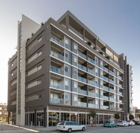 Honeysuckle Executive Apartments - Food Delivery Shop