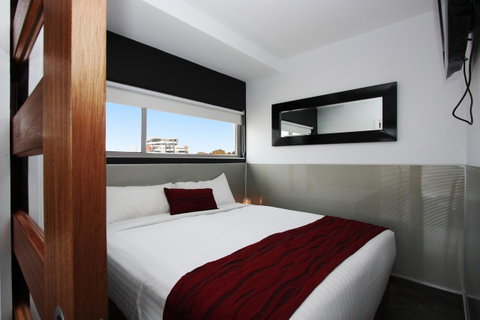 Honeysuckle Executive Apartments - Food Delivery Shop 34