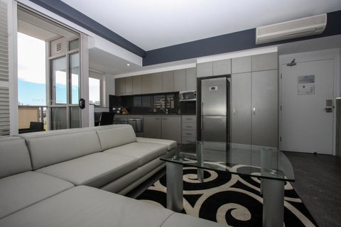 Honeysuckle Executive Apartments - Food Delivery Shop 19