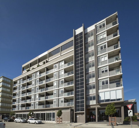 Honeysuckle Executive Apartments - Food Delivery Shop 29