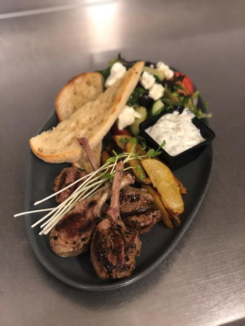 Prince Of Wales Hotel - Food Delivery Shop 27