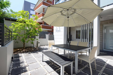 The Blenheim - Food Delivery Shop 10