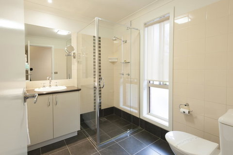 Wagga RSL Club Motel - Food Delivery Shop 20