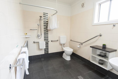 Wagga RSL Club Motel - Food Delivery Shop 38