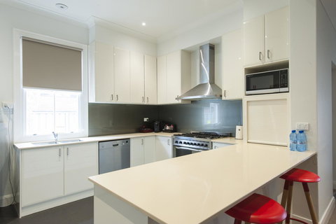 Wagga RSL Club Motel - Food Delivery Shop 15