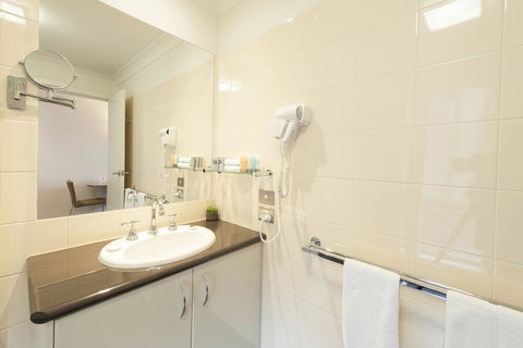 Wagga RSL Club Motel - Food Delivery Shop 2