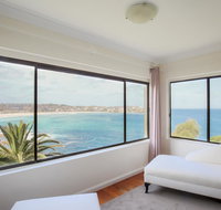 Ultimate Bondi Escape 2 - A Bondi Beach Holiday Home - Food Delivery Shop