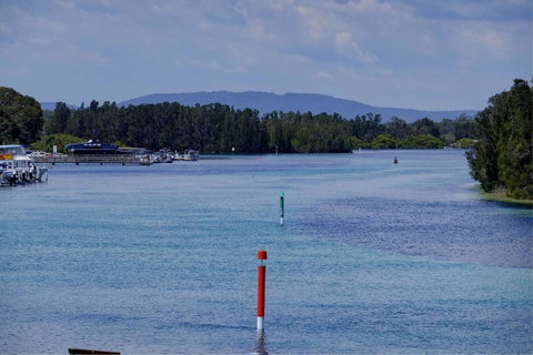 Lakes And Ocean Hotel Forster - Food Delivery Shop 11