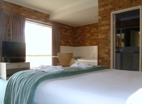 Mollymook Surfbeach Motel & Apartments - Food Delivery Shop 27