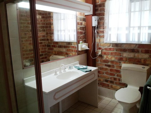 Mollymook Surfbeach Motel & Apartments - Food Delivery Shop 35