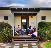 Adina Vineyard - Food Delivery Shop