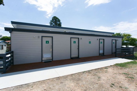 Crestview Tourist Park - Food Delivery Shop 10