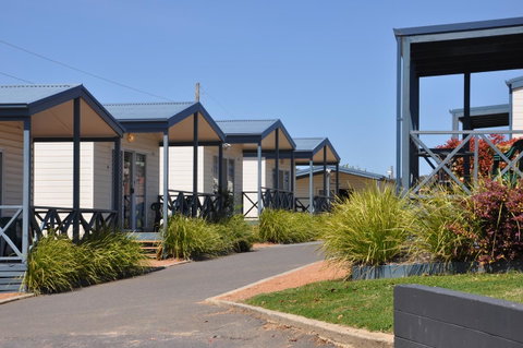 Crestview Tourist Park - Food Delivery Shop 7
