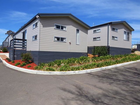 Crestview Tourist Park - Food Delivery Shop 23