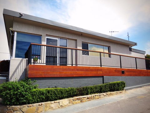 Crestview Tourist Park - Food Delivery Shop 21