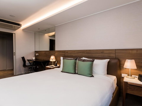 The Branksome Hotel & Residences - Food Delivery Shop 5