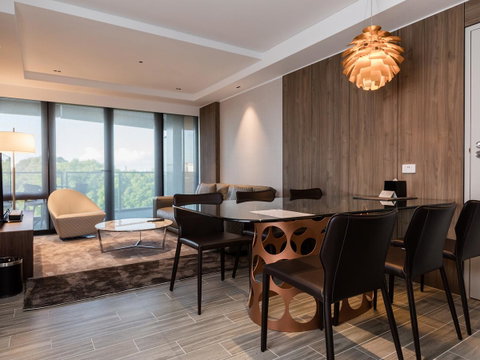 The Branksome Hotel & Residences - Food Delivery Shop 4